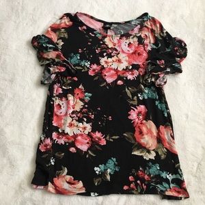 Agnes & Dora Ruffle Sleeve Floral Top